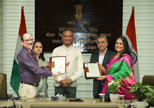Mahindra & Mahindra and Ministry of Skill Development and Entrepreneurship (MSDE) sign MOU for flagship Drone Didi Yojana